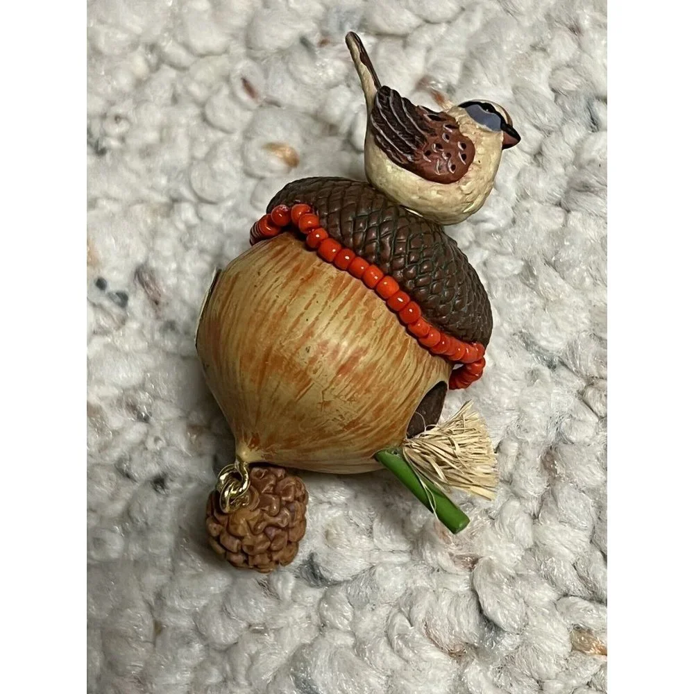 Carlton Cards The Tiniest Nest ACORN BIRDHOUSE Christmas‎ Ornament YEAR 2000 Vtg